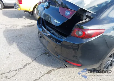 2024 Mazda Mazda3 2.5 S Select Sport z USA, uszkodzony, nr VIN 3MZBPABM3RM428629